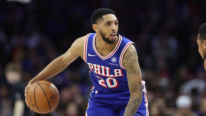 Feb 19, 2026; Philadelphia, Pennsylvania, USA; Philadelphia 76ers guard Cameron Payne (20) controls the ball against the Atlanta Hawks during the third quarter at Xfinity Mobile Arena. Feb 19, 2026; Philadelphia, Pennsylvania, USA; Philadelphia 76ers guard Cameron Payne (20) controls the ball against the Atlanta Hawks during the third quarter at Xfinity Mobile Arena.