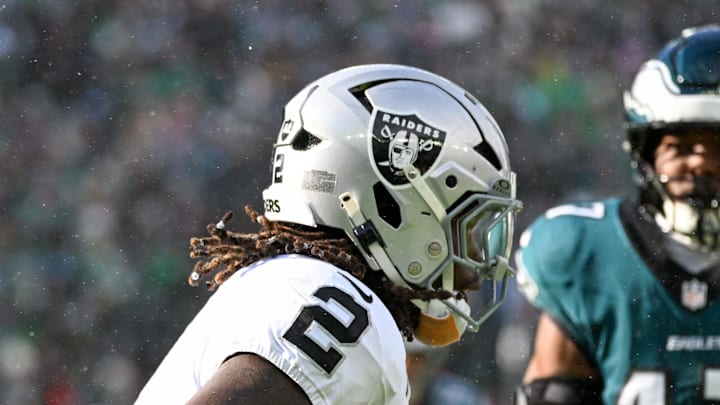 Dec 14, 2025; Philadelphia, Pennsylvania, USA; Las Vegas Raiders running back Ashton Jeanty (2) runs with the ball against the Philadelphia Eagles during the first quarter at Lincoln Financial Field. Mandatory Credit: Eric Hartline-Imagn Images
