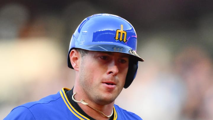 Seattle Mariners second baseman Dylan Moore (25) runs the bases after hitting a home run against the Miami Marlins during the second inning at T-Mobile Park on April 25. Seattle Mariners second baseman Dylan Moore (25) runs the bases after hitting a home run against the Miami Marlins during the second inning at T-Mobile Park on April 25.