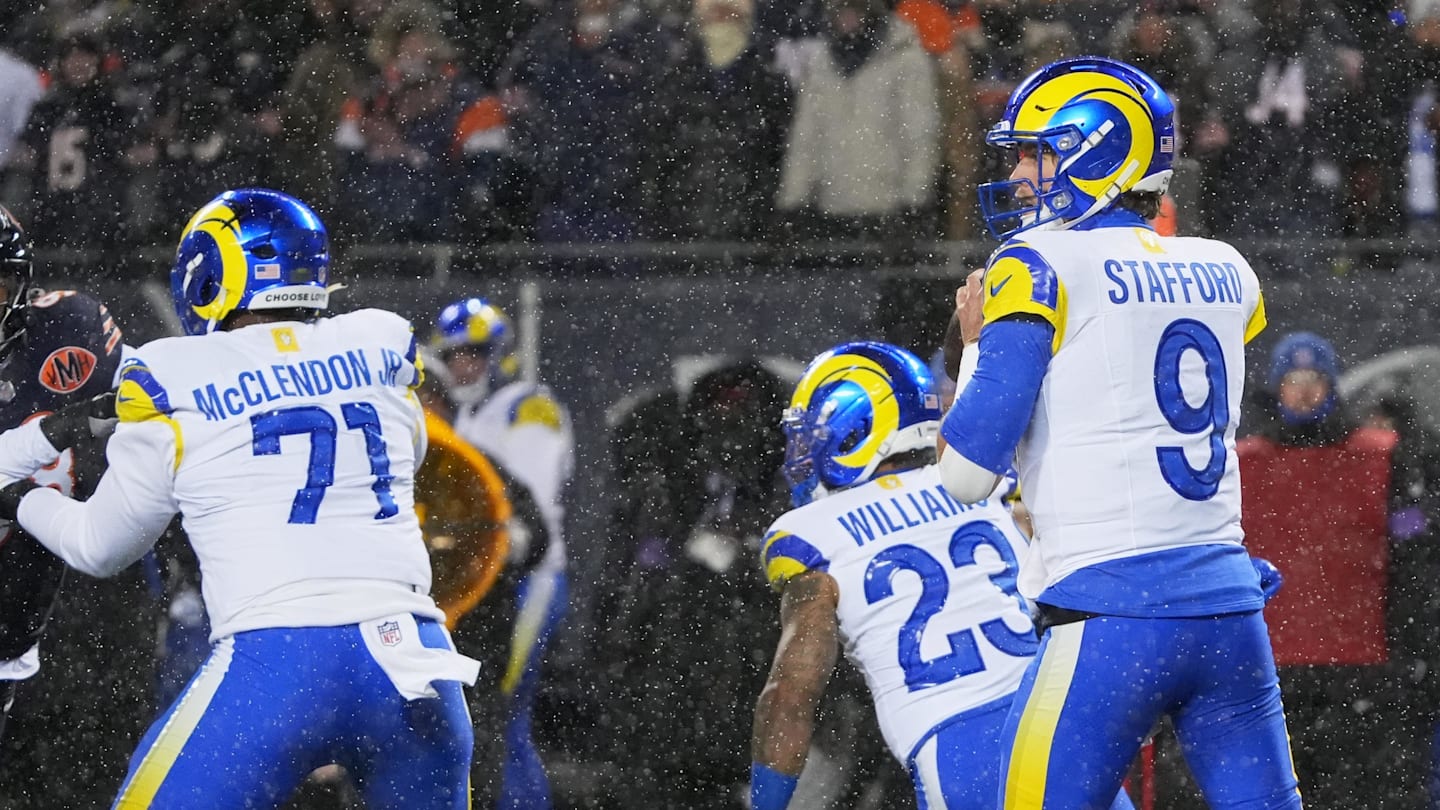 Kam Curl’s Heroics Save Rams In Playoff Affair In Snowy Chicago
