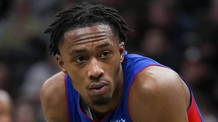 Nov 13, 2024; Milwaukee, Wisconsin, USA;  Detroit Pistons forward Ron Holland II (00) : Jeff Hanisch-Imagn Images