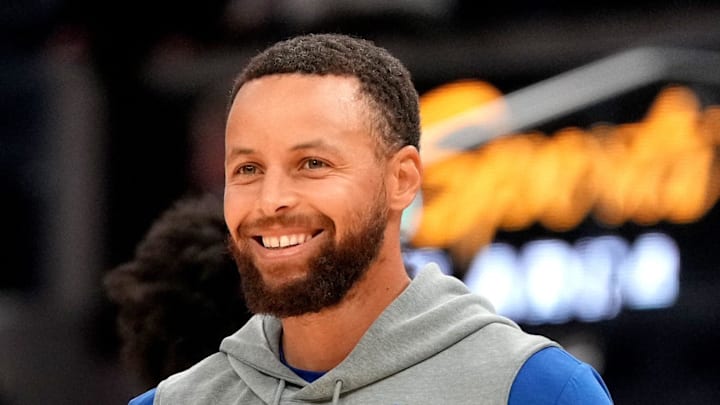 Golden State Warriors guard Stephen Curry (30) stands on the court before the start of the game against the San Antonio Spurs at the Chase Center on Apr 1, 2026. Golden State Warriors guard Stephen Curry (30) stands on the court before the start of the game against the San Antonio Spurs at the Chase Center on Apr 1, 2026.