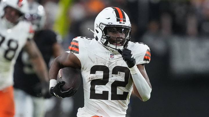 Cleveland Browns running back Dylan Sampson Cleveland Browns running back Dylan Sampson