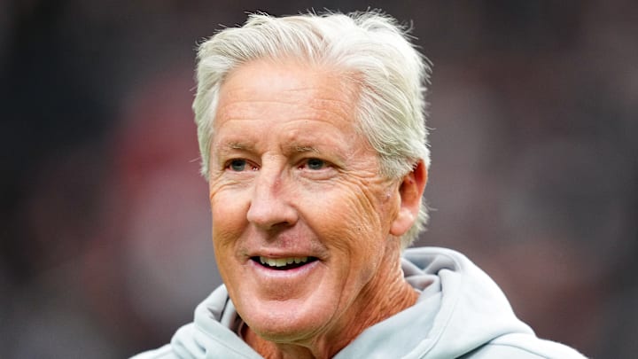 Cleveland Browns v Las Vegas Raiders