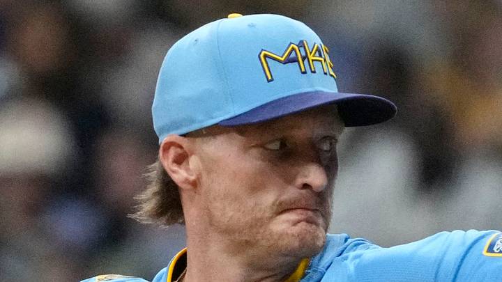 Aug 22, 2025; Milwaukee, Wisconsin, USA; Milwaukee Brewers pitcher Shelby Miller (55) delivers a pitch against the San Francisco Giants in the sixth inning at American Family Field. Mandatory Credit: Michael McLoone-Imagn Images Aug 22, 2025; Milwaukee, Wisconsin, USA; Milwaukee Brewers pitcher Shelby Miller (55) delivers a pitch against the San Francisco Giants in the sixth inning at American Family Field. Mandatory Credit: Michael McLoone-Imagn Images