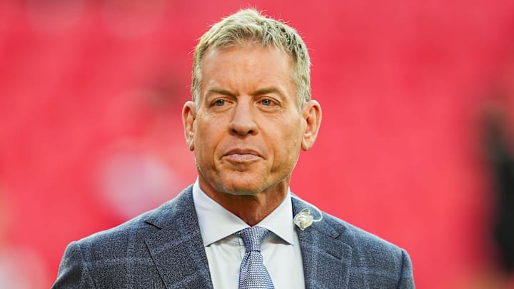 NFL Hall of Fame rTroy Aikman