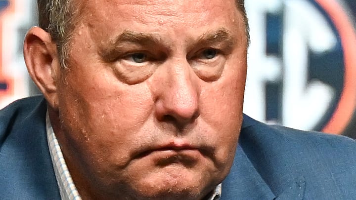 Hugh Freeze got another damning warning about his Auburn Tigers future