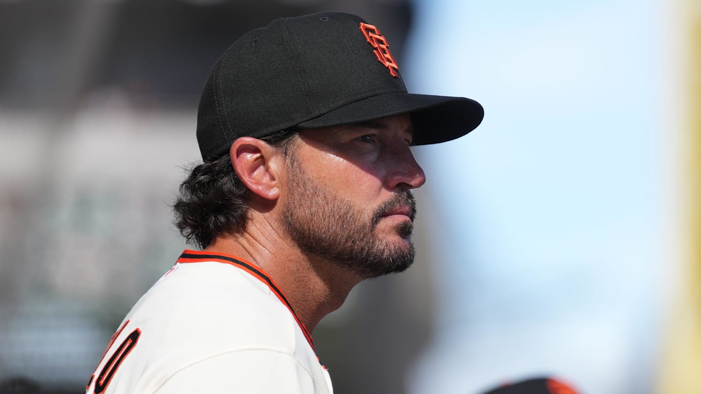 Former Tennessee Coach Tony Vitello Starts MLB Career on the Wrong Foot