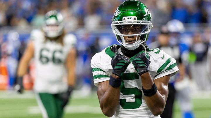 Garrett Wilson hasn't seen the ball as much as he needs to this season, and it's time for the Jets to change that. Garrett Wilson hasn't seen the ball as much as he needs to this season, and it's time for the Jets to change that.