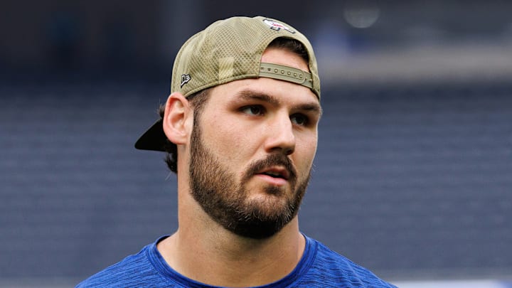 Colby Parkinson of the Los Angeles Rams warms up Colby Parkinson of the Los Angeles Rams warms up