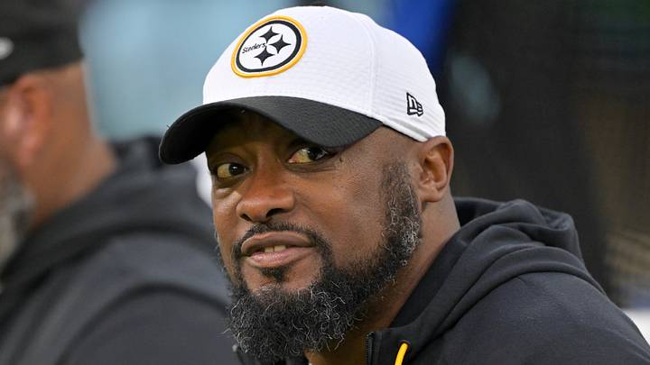 Pittsburgh Steelers - head coach Mike Tomlin Pittsburgh Steelers - head coach Mike Tomlin