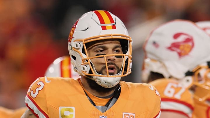 Tampa Bay Buccaneers wide receiver Mike Evans (13) runs to the line of scrimmage before a play against the Atlanta Falcons 