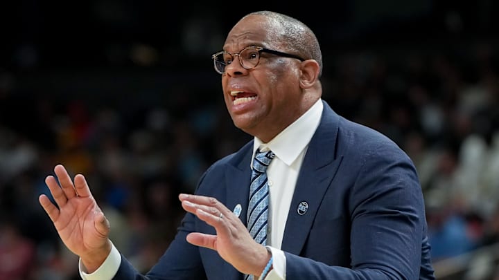 Mar 19, 2026; Greenville, SC, USA; North Carolina Tar Heels head coach Hubert Davis instructs his team against the VCU Rams in the second half of a first round game of the men's 2026 NCAA Tournament at Bon Secours Wellness Arena. Mandatory Credit: Bob Donnan-Imagn Images