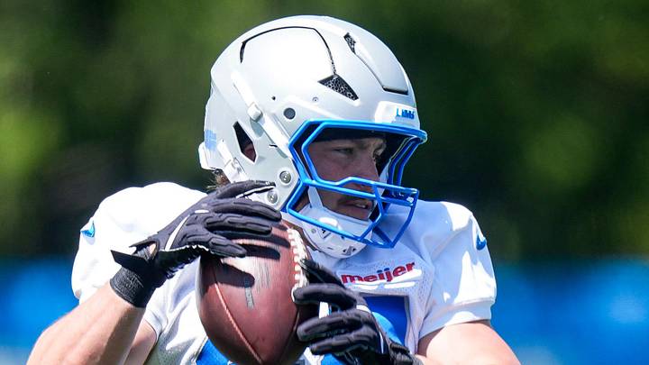 Detroit Lions linebacker Malcolm Rodriguez (44) practices a drill during OTAs Detroit Lions linebacker Malcolm Rodriguez (44) practices a drill during OTAs