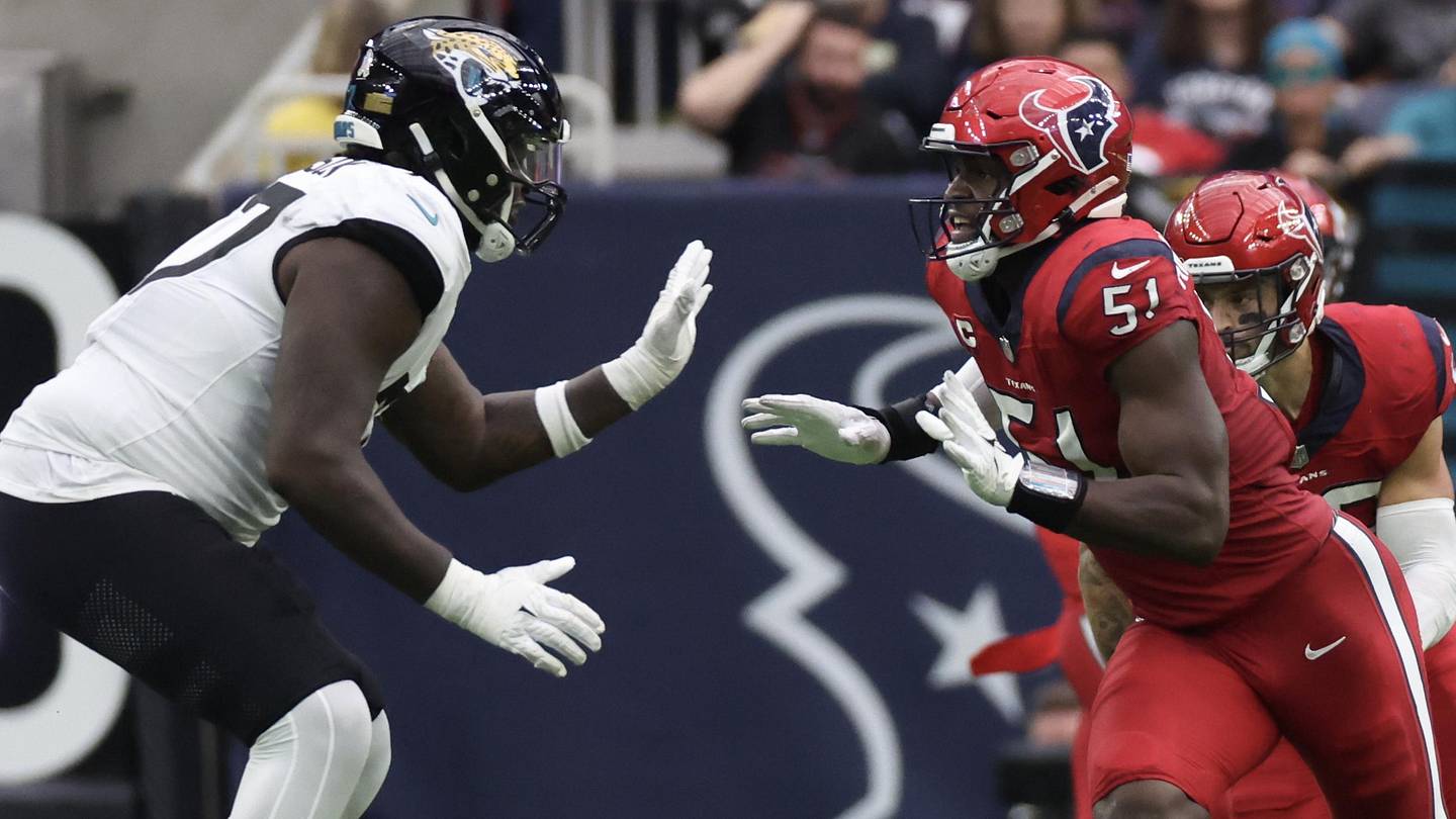 Jaguars' Anton Harrison Gets Elite-Level Comparison From Rival Will Anderson