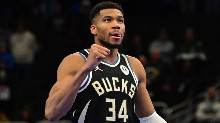 Milwaukee Bucks forward Giannis Antetokounmpo (34) reacts (Mandatory Credit: Benny Sieu-Imagn Images) Milwaukee Bucks forward Giannis Antetokounmpo (34) reacts (Mandatory Credit: Benny Sieu-Imagn Images)