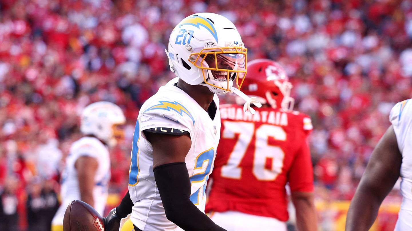 Steelers Should Call Chargers About Up-And-Coming CB