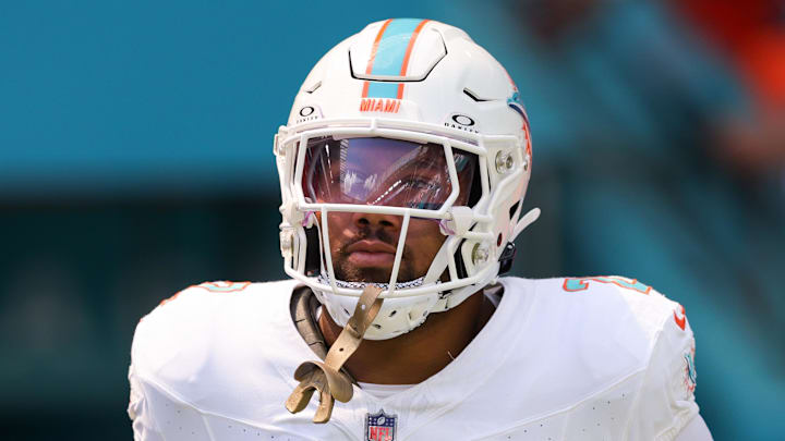 Sep 24, 2023; Miami Gardens, Florida, USA; Miami Dolphins linebacker Bradley Chubb (2) is introduced onto the field before a game against the Denver Broncos at Hard Rock Stadium. Mandatory Credit: Nathan Ray Seebeck-Imagn Images Sep 24, 2023; Miami Gardens, Florida, USA; Miami Dolphins linebacker Bradley Chubb (2) is introduced onto the field before a game against the Denver Broncos at Hard Rock Stadium. Mandatory Credit: Nathan Ray Seebeck-Imagn Images