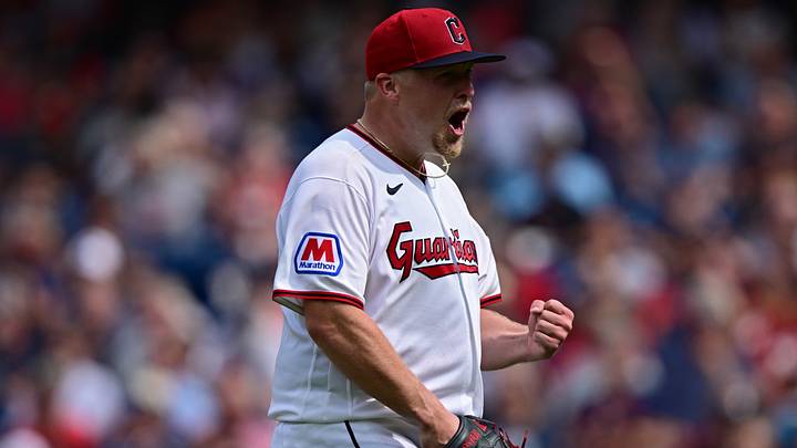 Sep 16, 2026; Cleveland, Ohio, USA; Cleveland Guardians pitcher Parker Messick (77) reacts after a ground out by Chicago White Sox shortstop Luisangel Acuna (0) during the fourth inning at Progressive Field. Mandatory Credit: David Dermer-Imagn Images Sep 16, 2026; Cleveland, Ohio, USA; Cleveland Guardians pitcher Parker Messick (77) reacts after a ground out by Chicago White Sox shortstop Luisangel Acuna (0) during the fourth inning at Progressive Field. Mandatory Credit: David Dermer-Imagn Images