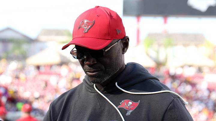 Tampa Bay Buccaneers head coach Todd Bowles looks on after the game against the Pittsburgh Steelers Tampa Bay Buccaneers head coach Todd Bowles looks on after the game against the Pittsburgh Steelers