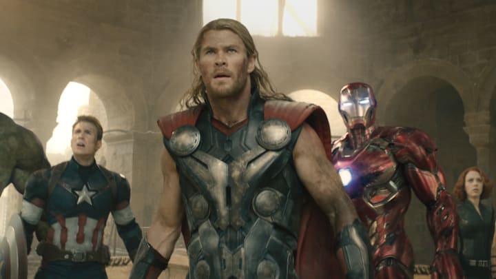 Marvel's Avengers: Age Of Ultron..L to R: Hulk (Mark Ruffalo), Captain America (Chris Evans), Thor (Chris Hemsworth), Iron Man (Robert Downey Jr.), Black Widow (Scarlett Johansson), and Hawkeye (Jeremy Renner)..Ph: Film Frame..©Marvel 2015