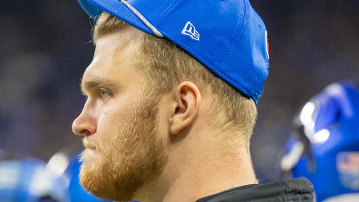 Detroit Lions defensive end Aidan Hutchinson (97) on the sideline during the second half against the Minnesota Vikings
