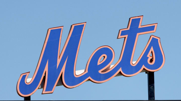 Mar 26, 2022; Port St. Lucie, Florida, USA;  The New York Mets logo stands in center field before the game against the Washington Nationals at Clover Park. Mandatory Credit: Reinhold Matay-Imagn Images