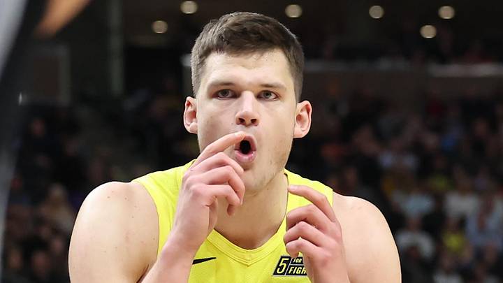 Utah Jazz center Walker Kessler (24) reacts to play with the San Antonio Spurs in the second half at Vivint Arena on February 28, 2023. Utah Jazz center Walker Kessler (24) reacts to play with the San Antonio Spurs in the second half at Vivint Arena on February 28, 2023.