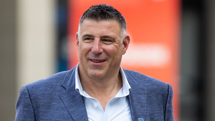 New England Patriots head coach Mike Vrabel.