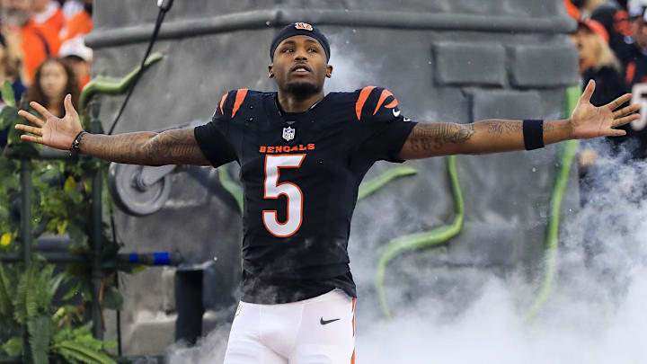 Dec 28, 2024; Cincinnati, Ohio, USA; Cincinnati Bengals wide receiver Tee Higgins (5) runs onto the field before the game against the Denver Broncos at Paycor Stadium. Mandatory Credit: Katie Stratman-Imagn Images
