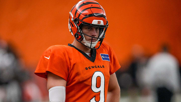Cincinnati Bengals quarterback Joe Burrow (9) warms up before a preseason training camp practice in downtown Cincinnati on Thursday, July 31, 2025.