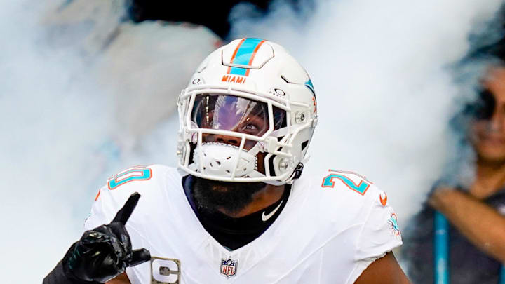 Miami Dolphins linebacker Jordyn Brooks Miami Dolphins linebacker Jordyn Brooks