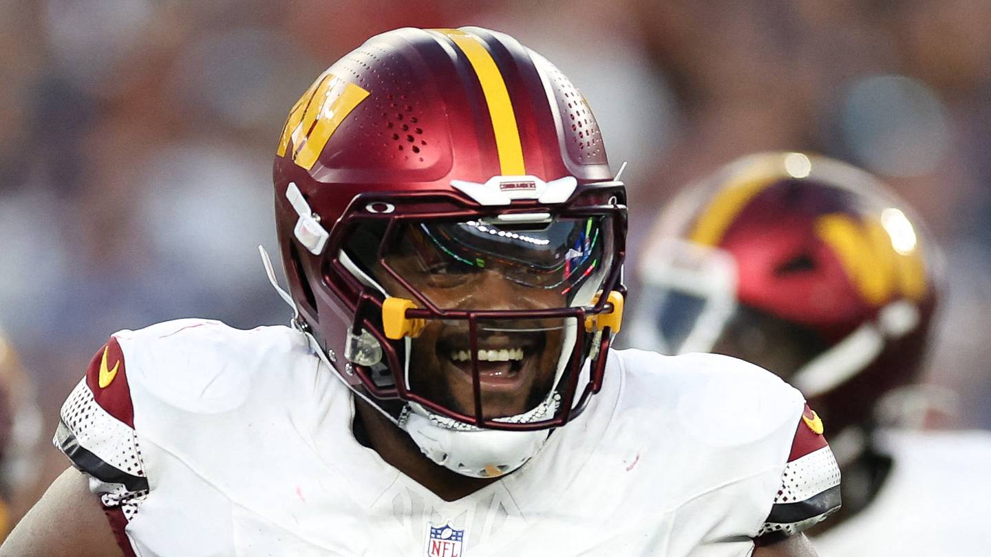 Johnny Newton's early return comes when the Commanders need him most