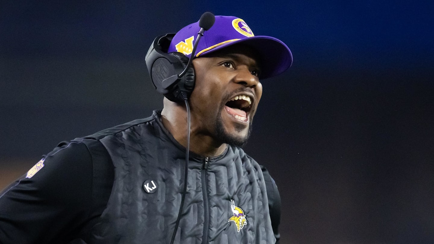 Brian Flores report adds a new layer to the Vikings firing Kwesi Adofo