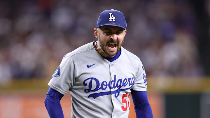 Los Angeles Dodgers v Arizona Diamondbacks