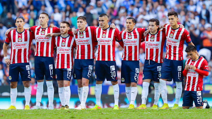 Chivas vivió un nuevo fracaso al quedar fuera de la Liguilla, pues cayó en penales ante Puebla en la fase de repechaje.