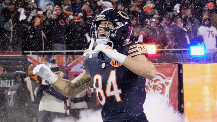 Chicago Bears tight end Colston Loveland