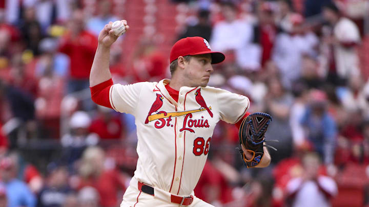 Mar 29, 2025; St. Louis, Missouri, USA; St. Louis Cardinals relief pitcher Phil Maton (88) pitches against the Minnesota Twins during the ninth inning at Busch Stadium. Mar 29, 2025; St. Louis, Missouri, USA; St. Louis Cardinals relief pitcher Phil Maton (88) pitches against the Minnesota Twins during the ninth inning at Busch Stadium.