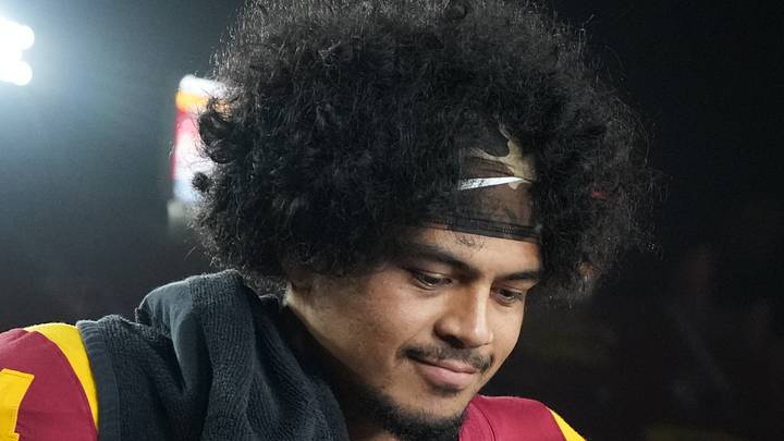 Sep 12, 2026; Los Angeles, California, USA; Big Ten Network female sideline reporter Caroline Hendershot interviews Southern California Trojans quarterback Jayden Maiava (14) after the game against the Louisiana Ragin' Cajuns at United Airlines Field at Los Angeles Memorial Coliseum. Sep 12, 2026; Los Angeles, California, USA; Big Ten Network female sideline reporter Caroline Hendershot interviews Southern California Trojans quarterback Jayden Maiava (14) after the game against the Louisiana Ragin' Cajuns at United Airlines Field at Los Angeles Memorial Coliseum.