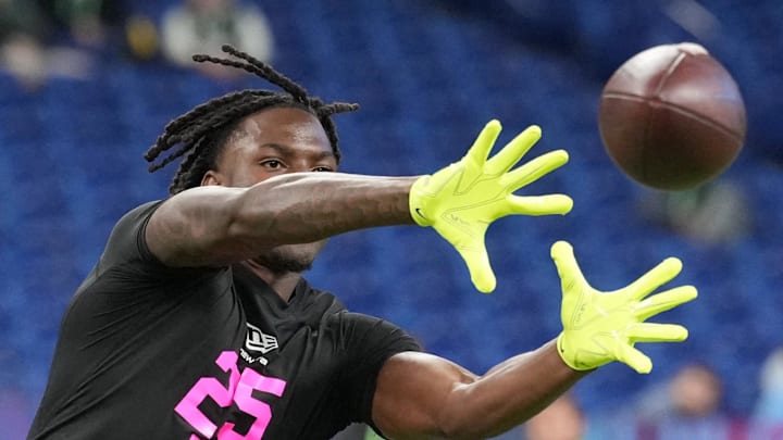 Indiana defensive back D'Angelo Ponds catches a pass at the Scouting Combine. Indiana defensive back D'Angelo Ponds catches a pass at the Scouting Combine.