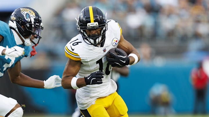 Aug 9, 2025; Jacksonville, Florida, USA; Jacksonville Jaguars cornerback Tyson Campbell (3) goes to tackle Pittsburgh Steelers wide receiver Robert Woods (16) during the first quarter at EverBank Stadium. Mandatory Credit: Morgan Tencza-Imagn Images Aug 9, 2025; Jacksonville, Florida, USA; Jacksonville Jaguars cornerback Tyson Campbell (3) goes to tackle Pittsburgh Steelers wide receiver Robert Woods (16) during the first quarter at EverBank Stadium. Mandatory Credit: Morgan Tencza-Imagn Images