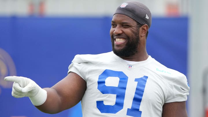 Los Angeles Rams - defensive end Kobie Turner