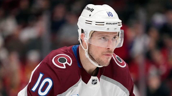 Colorado Avalanche v Chicago Blackhawks