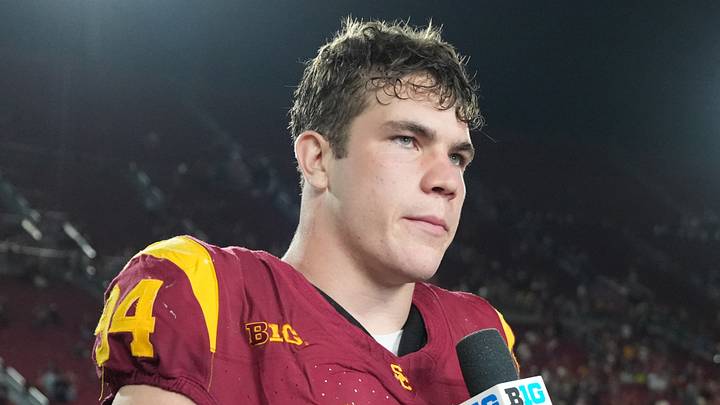 Sep 12, 2026; Los Angeles, California, USA; Big Ten Network female sideline reporter Caroline Hendershot interviews Southern California Trojans defensive end Luke Wafle (94) after the game against the Louisiana Ragin' Cajuns at United Airlines Field at Los Angeles Memorial Coliseum. Mandatory Credit: Kirby Lee-Imagn Images Sep 12, 2026; Los Angeles, California, USA; Big Ten Network female sideline reporter Caroline Hendershot interviews Southern California Trojans defensive end Luke Wafle (94) after the game against the Louisiana Ragin' Cajuns at United Airlines Field at Los Angeles Memorial Coliseum. Mandatory Credit: Kirby Lee-Imagn Images