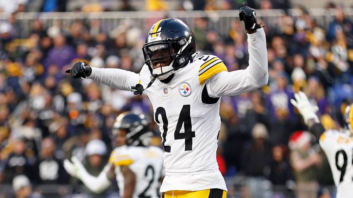 Dec 7, 2025; Baltimore, Maryland, USA; Pittsburgh Steelers cornerback Joey Porter Jr. (24) reacts after a defensive stop against the Baltimore Ravens during the second half at M&T Bank Stadium. Mandatory Credit: Peter Casey-Imagn Images Dec 7, 2025; Baltimore, Maryland, USA; Pittsburgh Steelers cornerback Joey Porter Jr. (24) reacts after a defensive stop against the Baltimore Ravens during the second half at M&T Bank Stadium. Mandatory Credit: Peter Casey-Imagn Images