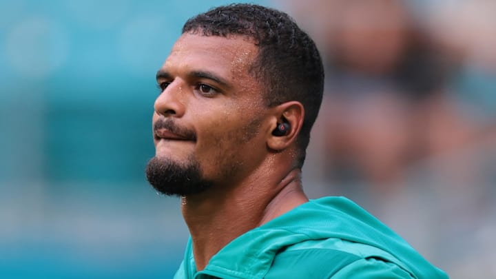 Aug 23, 2025; Miami Gardens, Florida, USA; Miami Dolphins safety Minkah Fitzpatrick (29) looks on before the game against the Jacksonville Jaguars at Hard Rock Stadium. Mandatory Credit: Sam Navarro-Imagn Images