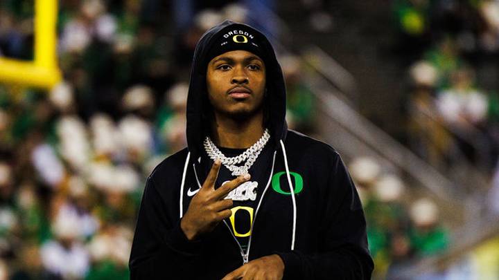 Oregon Ducks receiver Dakorien Moore Oregon Ducks receiver Dakorien Moore