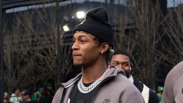 oregon ducks evan stewart dante moore injury dan lanning college football playoff texas a&M 5-star recruit NIL nfl draft