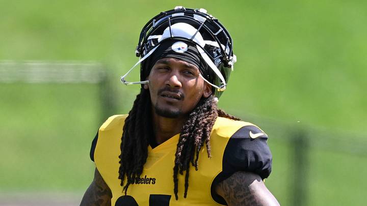 Pittsburgh Steelers safety Rayshawn Jenkins Pittsburgh Steelers safety Rayshawn Jenkins