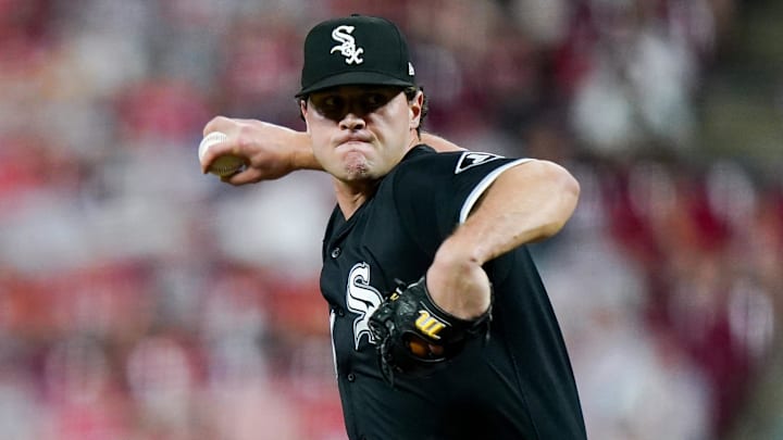 Chicago White Sox pitcher Mike Vasil (61) throws against the Cincinnati Reds at Great American Ballpark. Chicago White Sox pitcher Mike Vasil (61) throws against the Cincinnati Reds at Great American Ballpark.